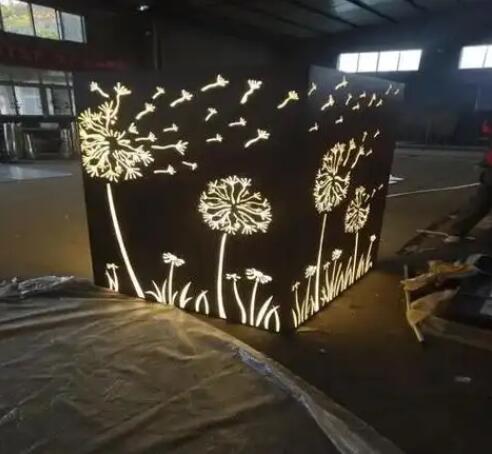 田林耐候钢灯箱